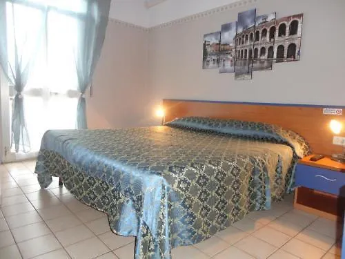 Отель Marsari