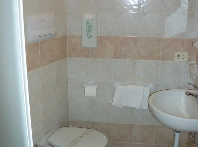 Отель Marsari