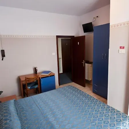 Marsari Hotel *