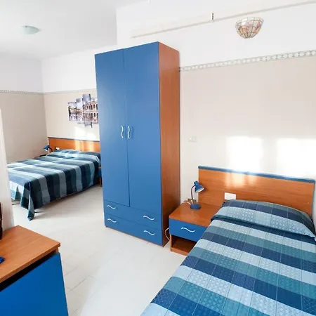 Hotel Marsari *